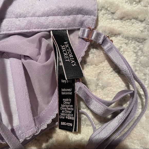 🚨 3 for $25 - VICTORIA’S Secret Very Sexy Balconet - Picture 7 of 9